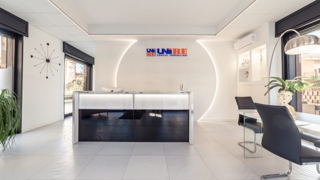 agenzia immobiliare
