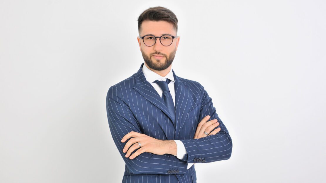 unire agenzia