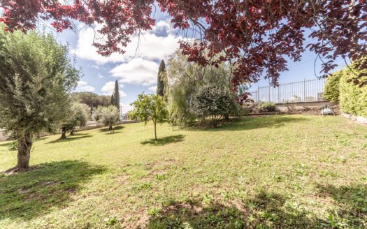 CARCIBOVE, APPARTAMENTO IN VILLA