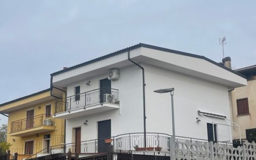 quadrilocale ristrutturato