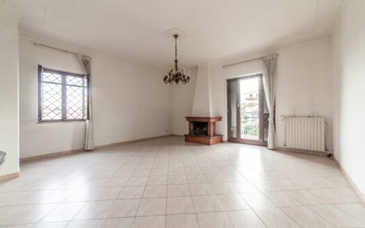 SETTEVILLE NORD, QUADRILOCALE TRIPLA ESPOSIZIONE